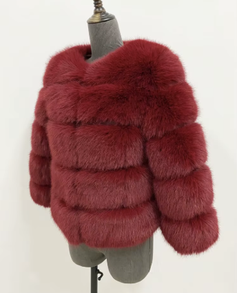 Haină din Blană Naturală de Zibelina Visinie