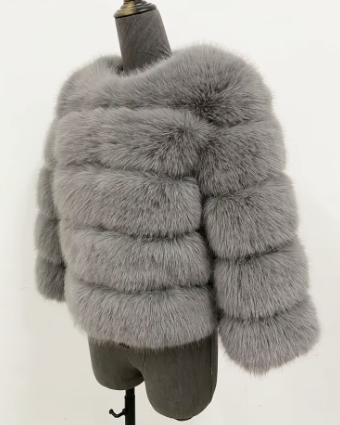 Haină din Blană Naturală de Zibelina Gri
